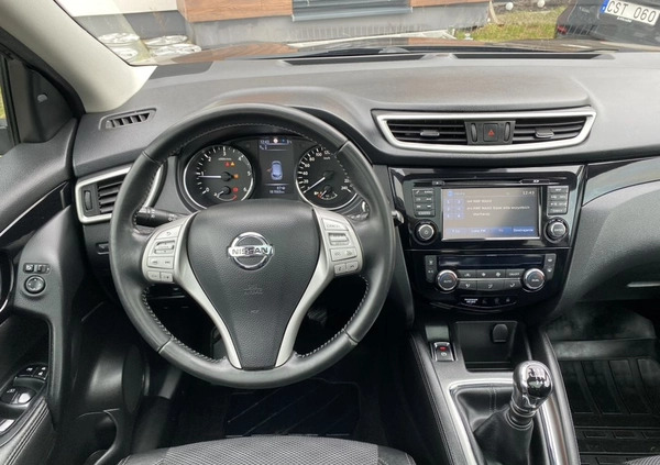 Nissan Qashqai cena 53900 przebieg: 183000, rok produkcji 2015 z Rymanów małe 596